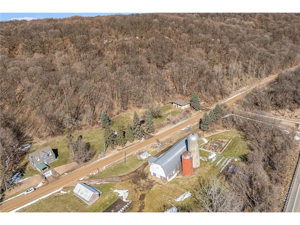 48050 Old River Bluff Road Saint Peter MN 56082 7039065 image48