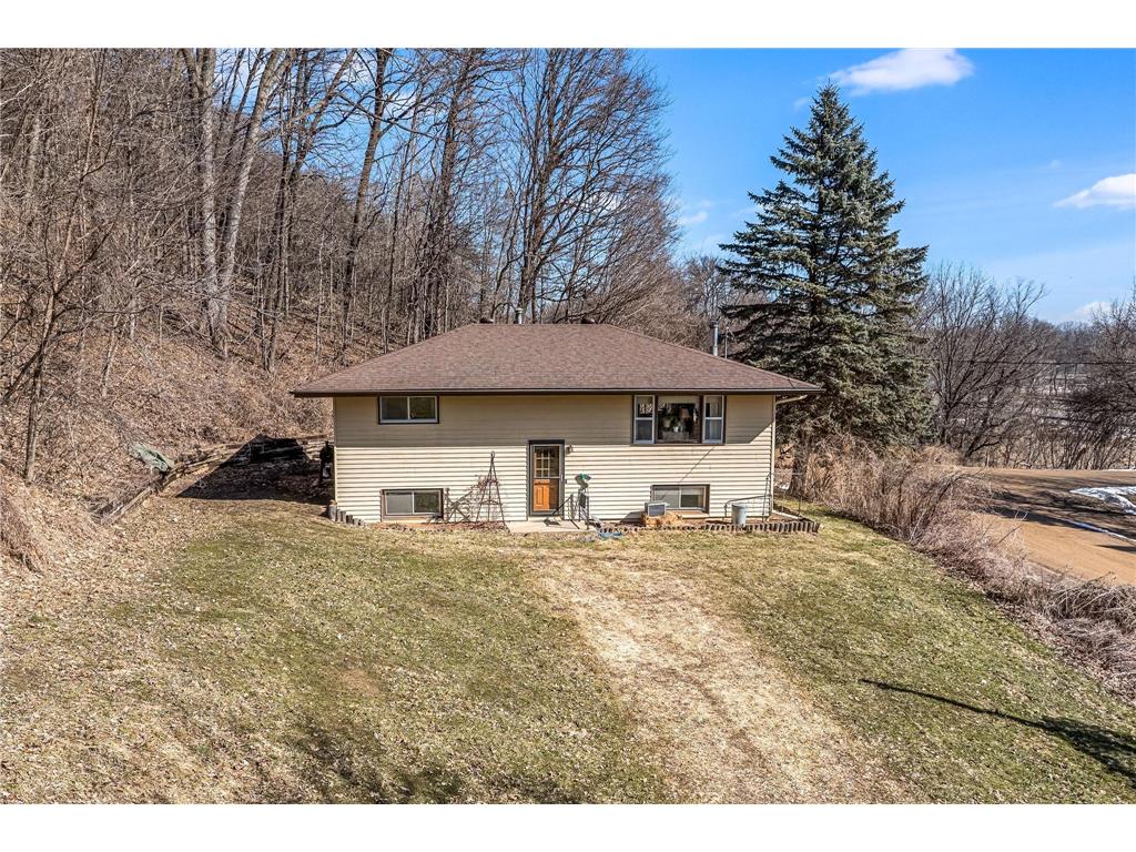 48050 Old River Bluff Road Saint Peter MN 56082 7039065 image49