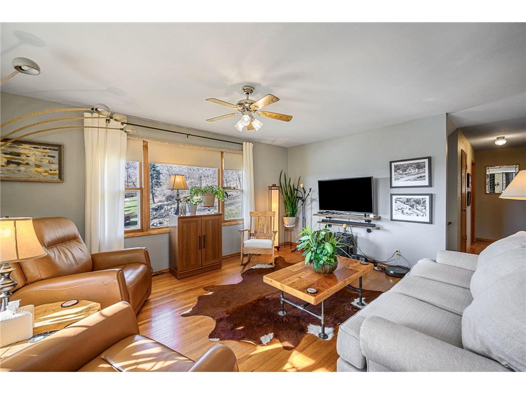 48050 Old River Bluff Road Saint Peter MN 56082 7091921 image48