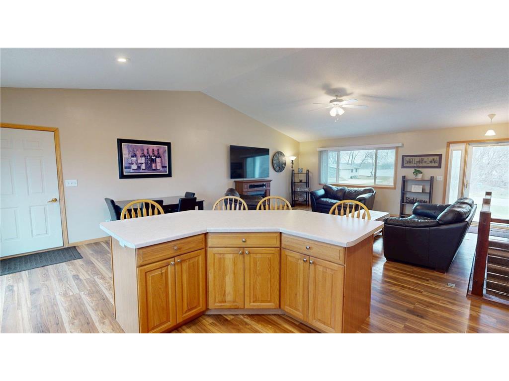 4806 22nd Street NE Willmar MN 56201 - Eagle 7054484 image13