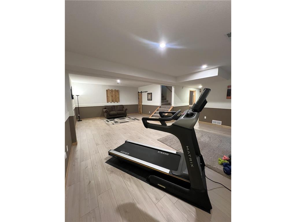 4806 22nd Street NE Willmar MN 56201 - Eagle 7054484 image28