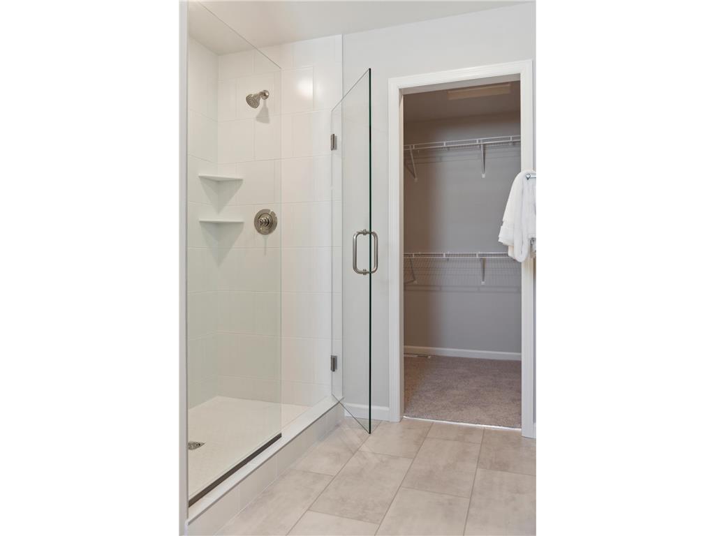 4806 Airlake Drive Woodbury MN 55129 6746847 image23