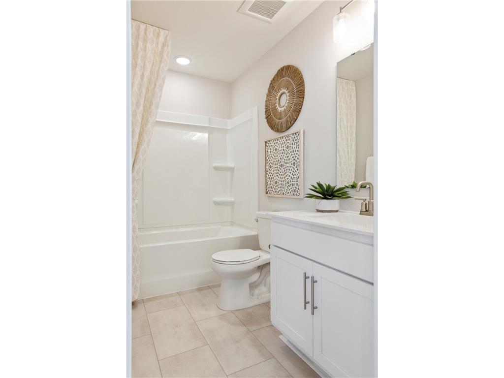 4806 Airlake Drive Woodbury MN 55129 6746847 image26