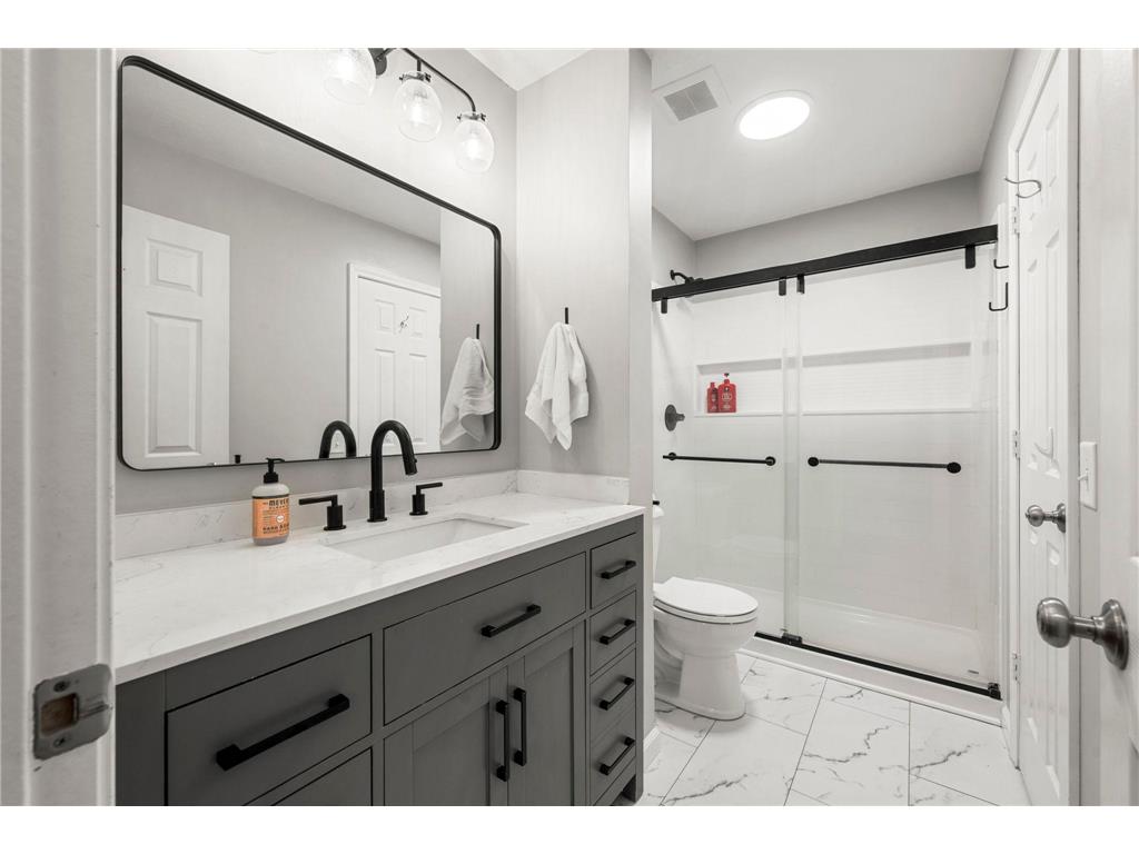 4806 Shevlin Court Eagan MN 55122 7101141 image22