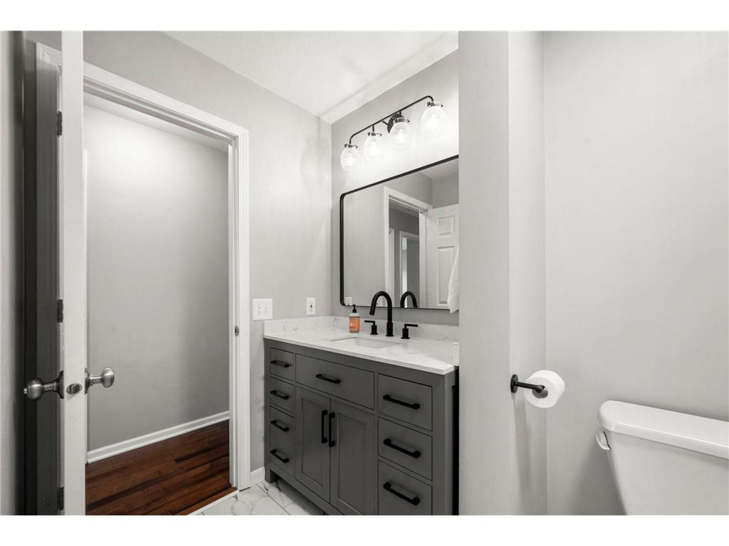 4806 Shevlin Court Eagan MN 55122 7101141 image23