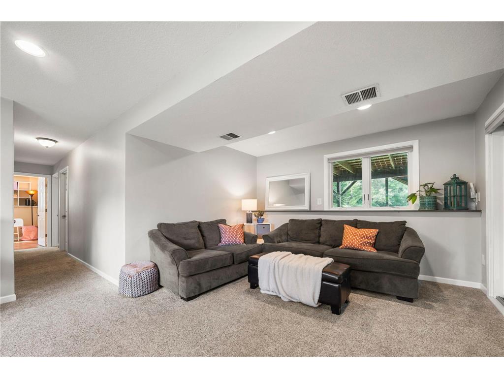 4806 Shevlin Court Eagan MN 55122 7101141 image27