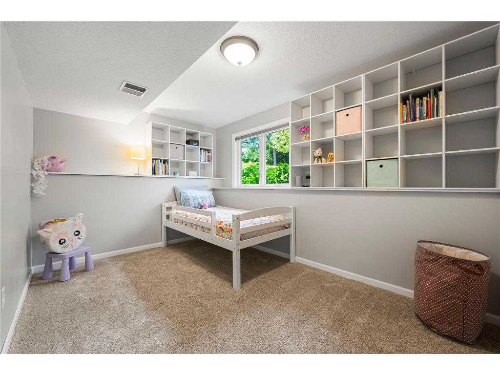 4806 Shevlin Court Eagan MN 55122 7101141 image32