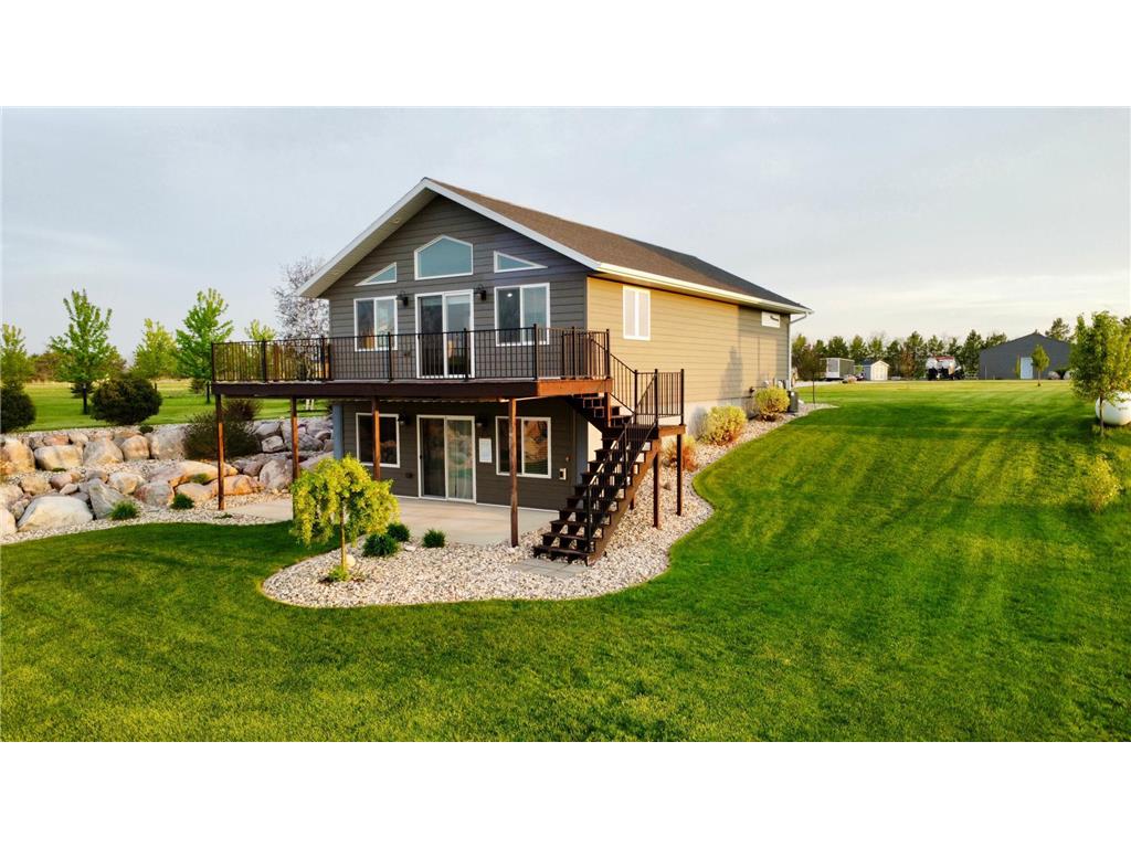 48064 Oak Bay Drive Big Stone City SD 57216 - Big Stone Lake 6538234 image1