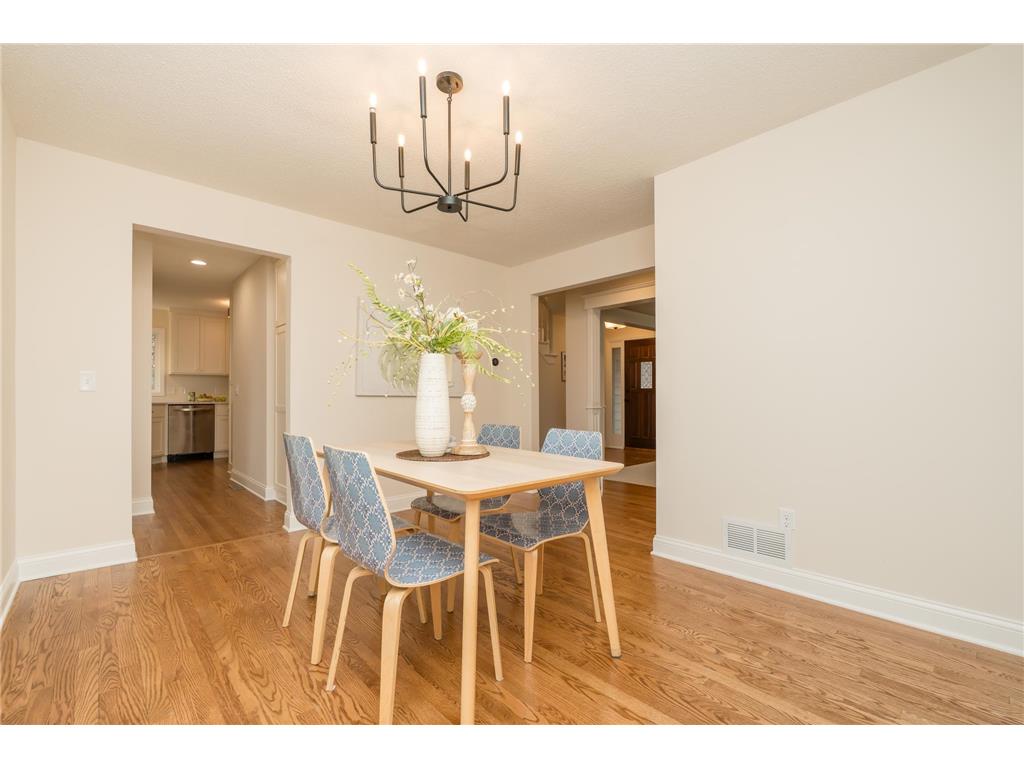 4809 Four Seasons Drive Eagan MN 55122 7025410 image6