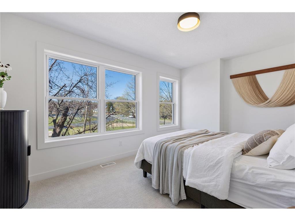 4809 Zenith Avenue S Minneapolis MN 55410 7053730 image29