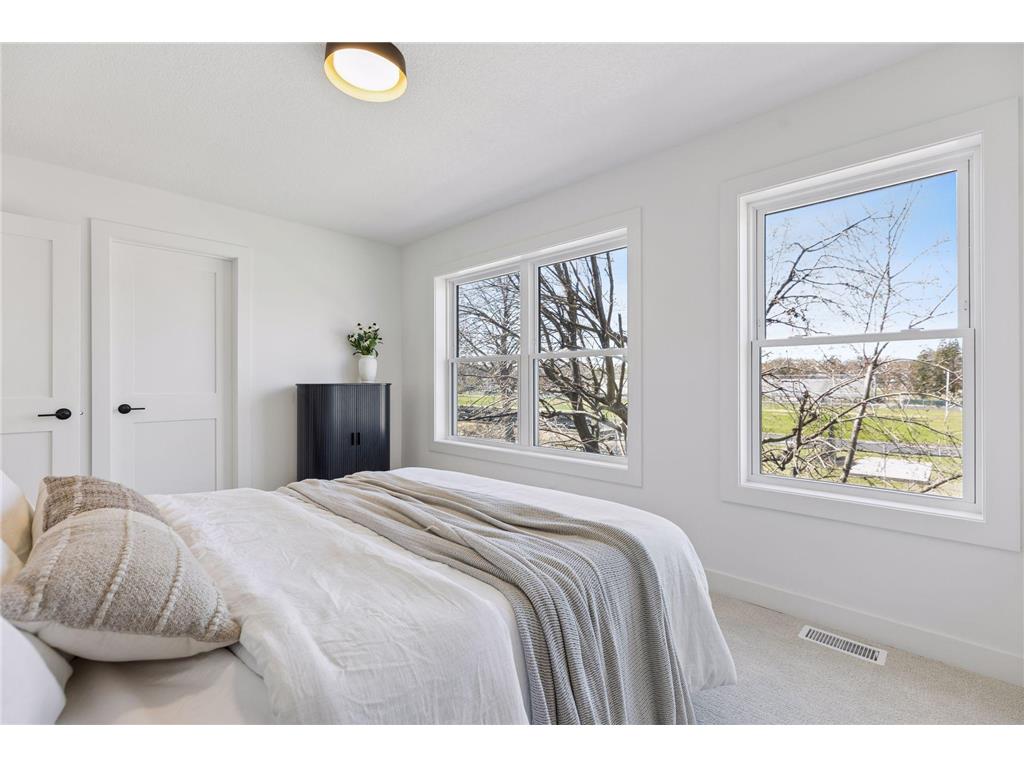 4809 Zenith Avenue S Minneapolis MN 55410 7053730 image31