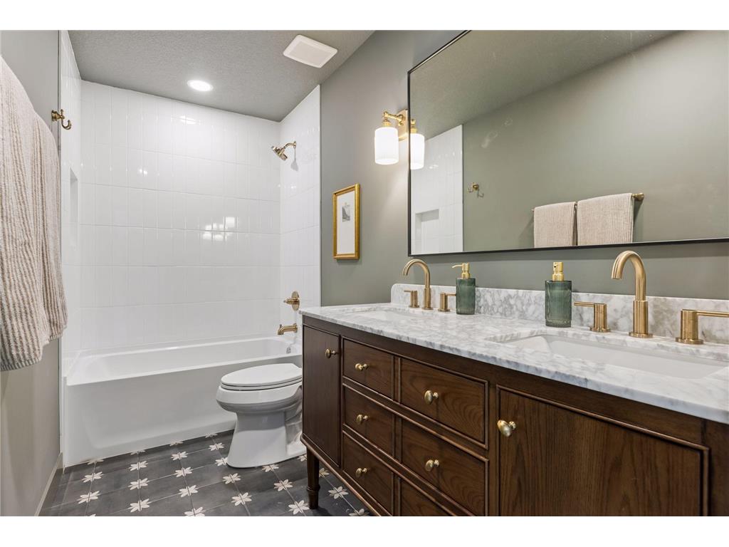 4809 Zenith Avenue S Minneapolis MN 55410 7053730 image35