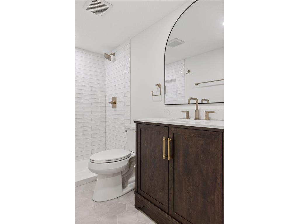 4809 Zenith Avenue S Minneapolis MN 55410 7053730 image42