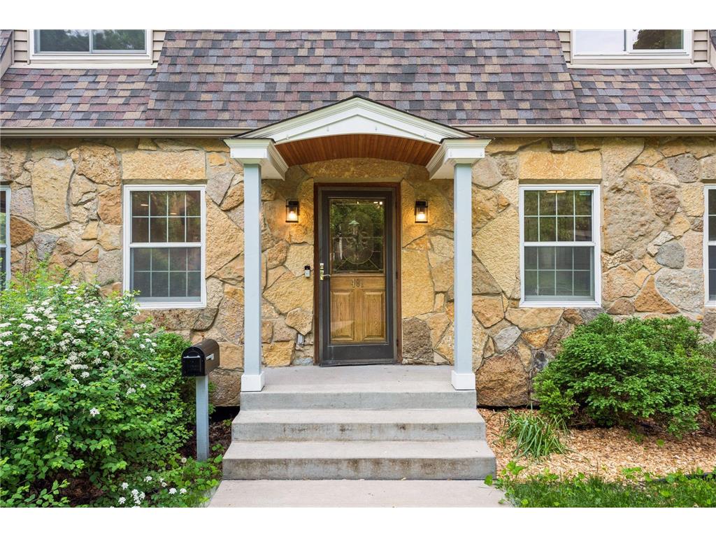 481 Desnoyer Avenue Saint Paul MN 55104 7073314 image2