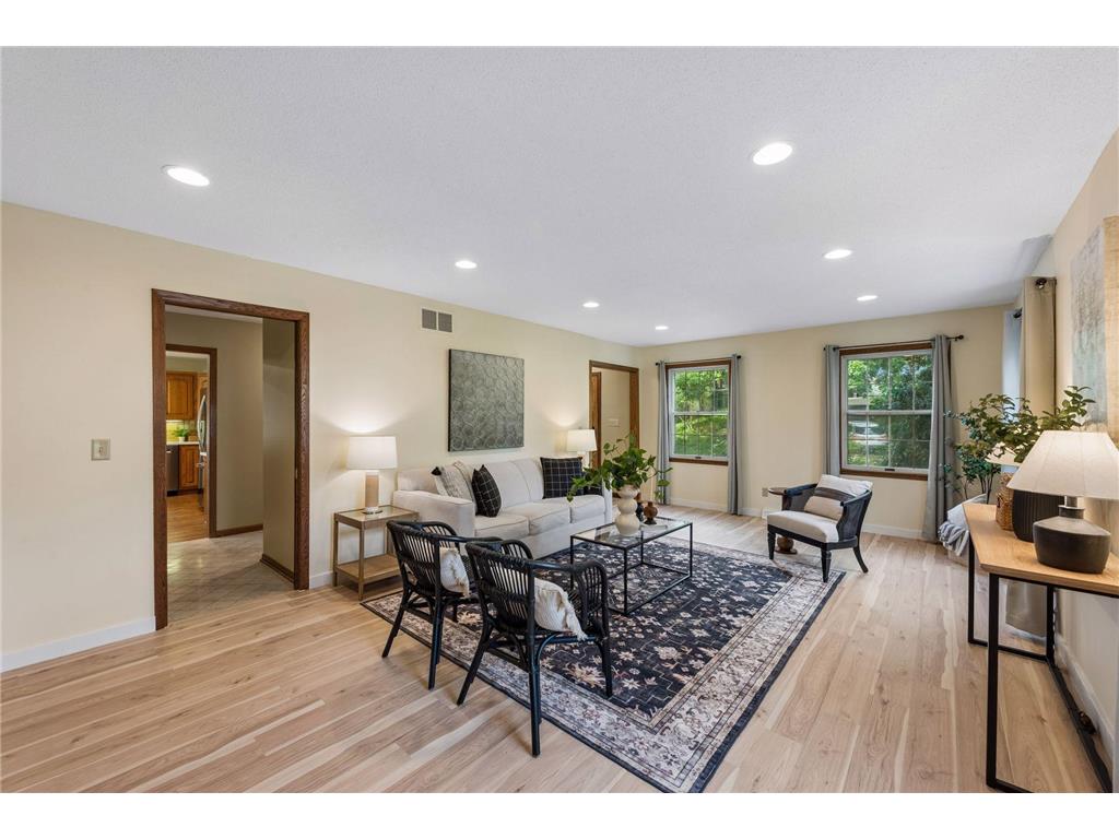 481 Desnoyer Avenue Saint Paul MN 55104 7073314 image6