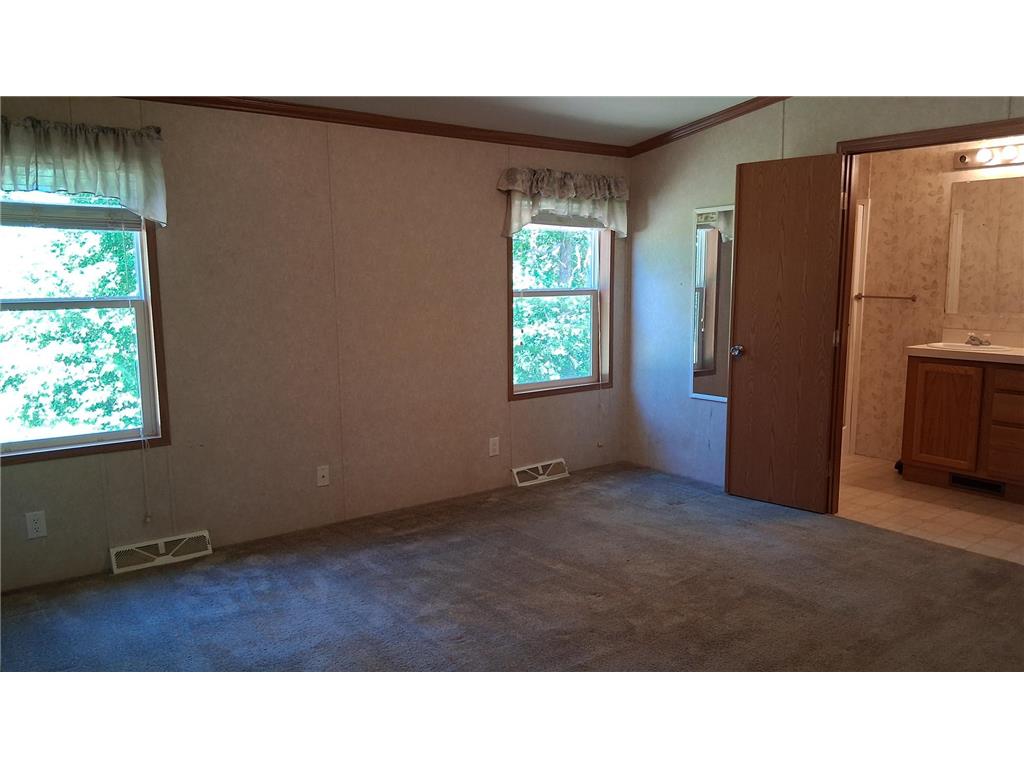 481 E River Road Motley MN 56466 7091742 image21