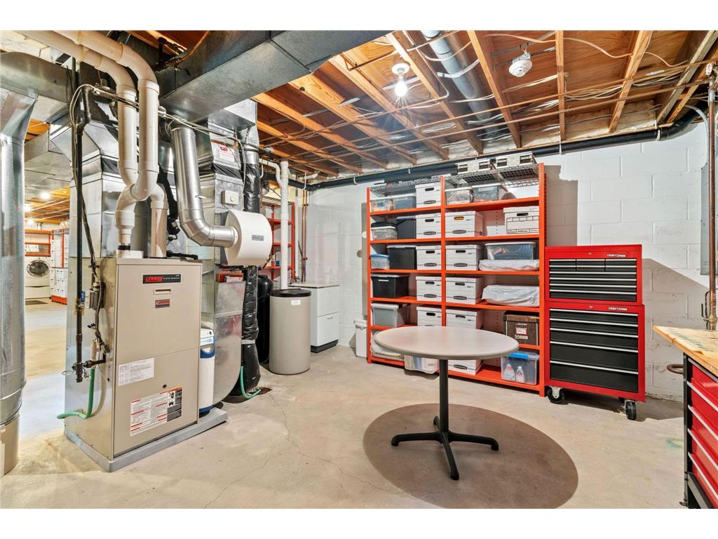 481 Peavey Lane Wayzata MN 55391 7014977 image34