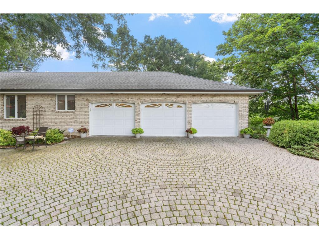 481 Peavey Lane Wayzata MN 55391 7014977 image8