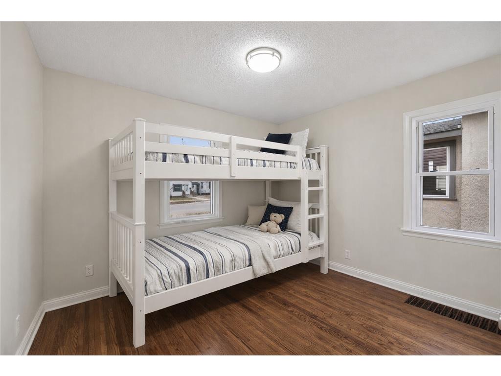 4810 Dupont Avenue N Minneapolis MN 55430 7035151 image13