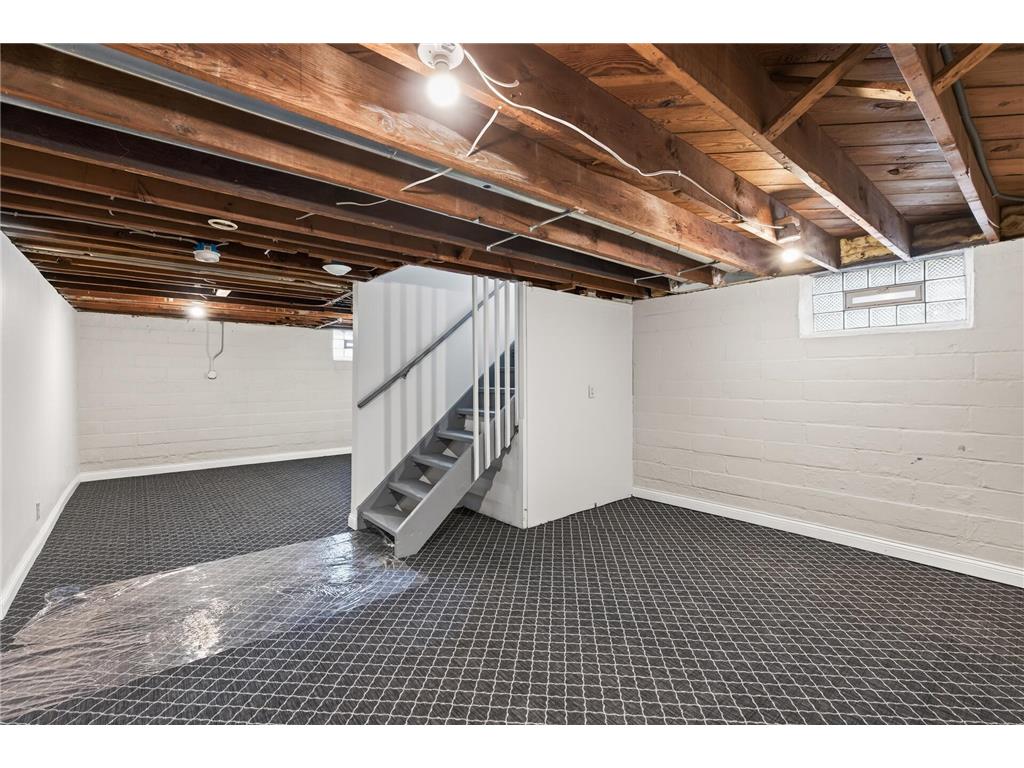 4810 Dupont Avenue N Minneapolis MN 55430 7035151 image19