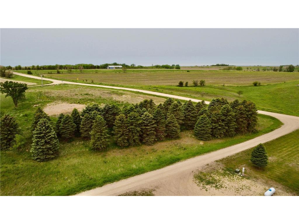 48105 Isaak Lane, Big Stone City, SD, 57216 MLS 6619847 Edina Realty