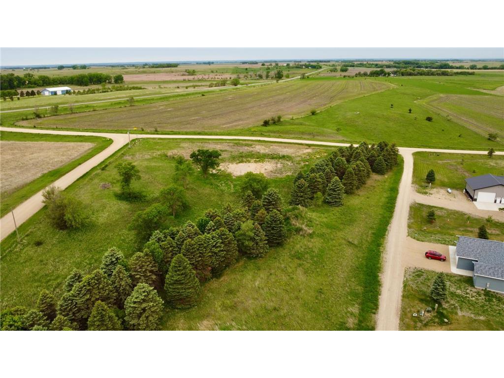 48105 Isaak Lane, Big Stone City, SD, 57216 MLS 6619847 Edina Realty