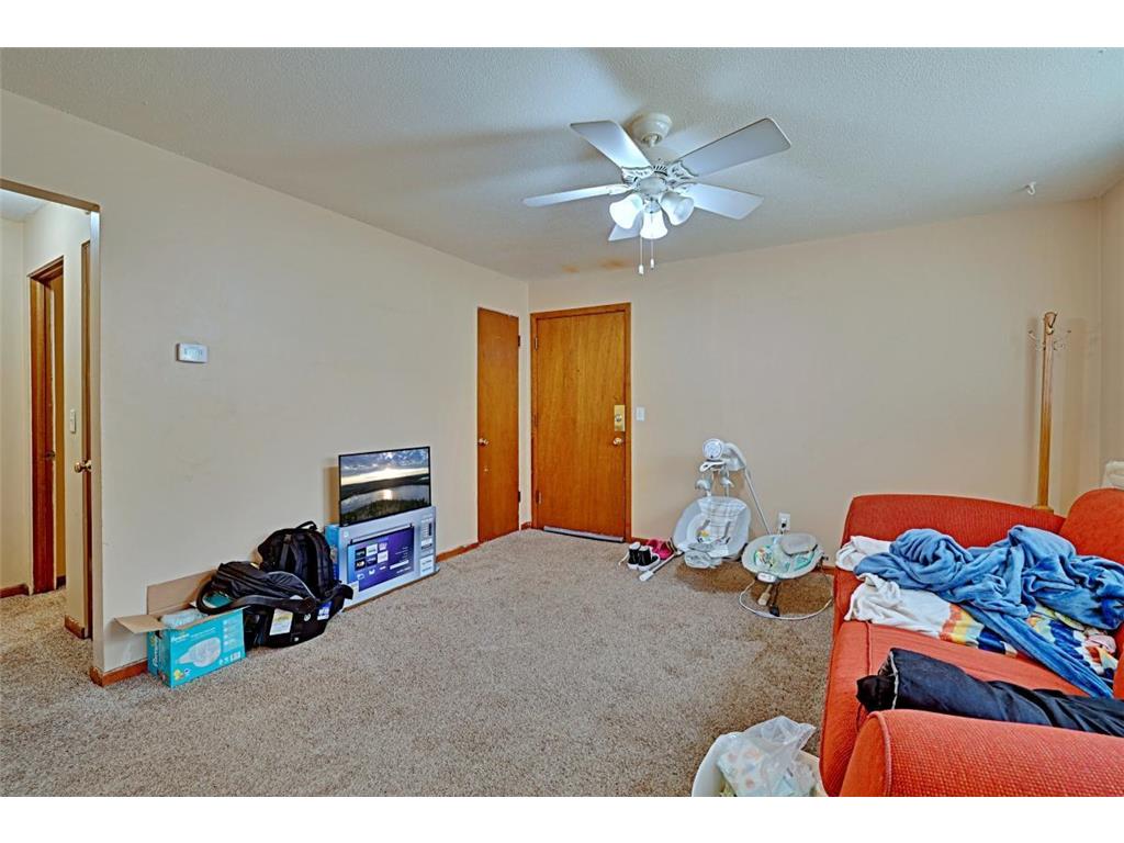 4811 Lakeview Avenue N Brooklyn Center MN 55429 6622750 image14