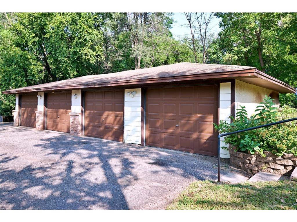 4811 Lakeview Avenue N Brooklyn Center MN 55429 6622750 image6