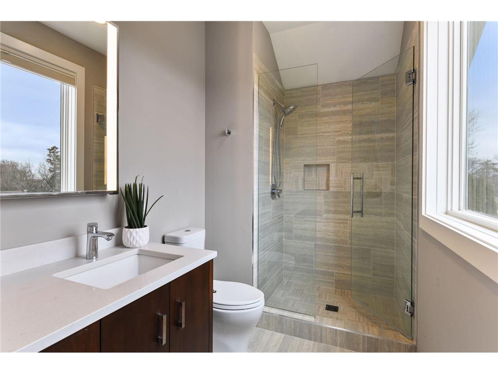 4812 Lakeview Drive Edina MN 55424 - Harvey 7028358 image44