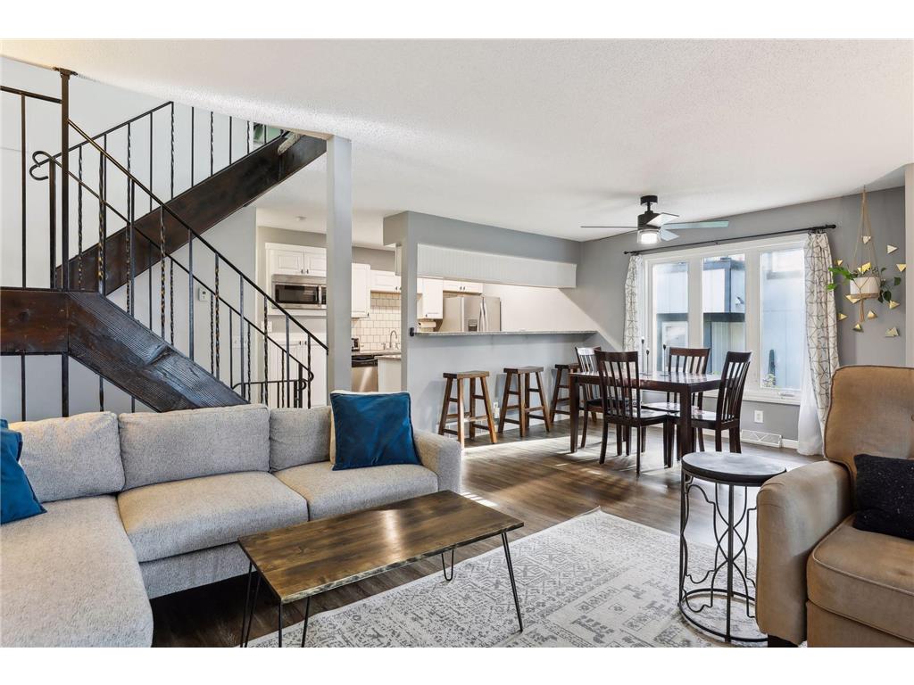 4816 Grenwich Way N Oakdale MN 55128 - Mud Lake 6596275 image1