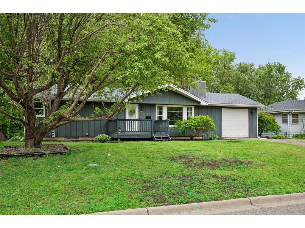 4816 Nevada Avenue N Crystal MN 55428 7060070 image1