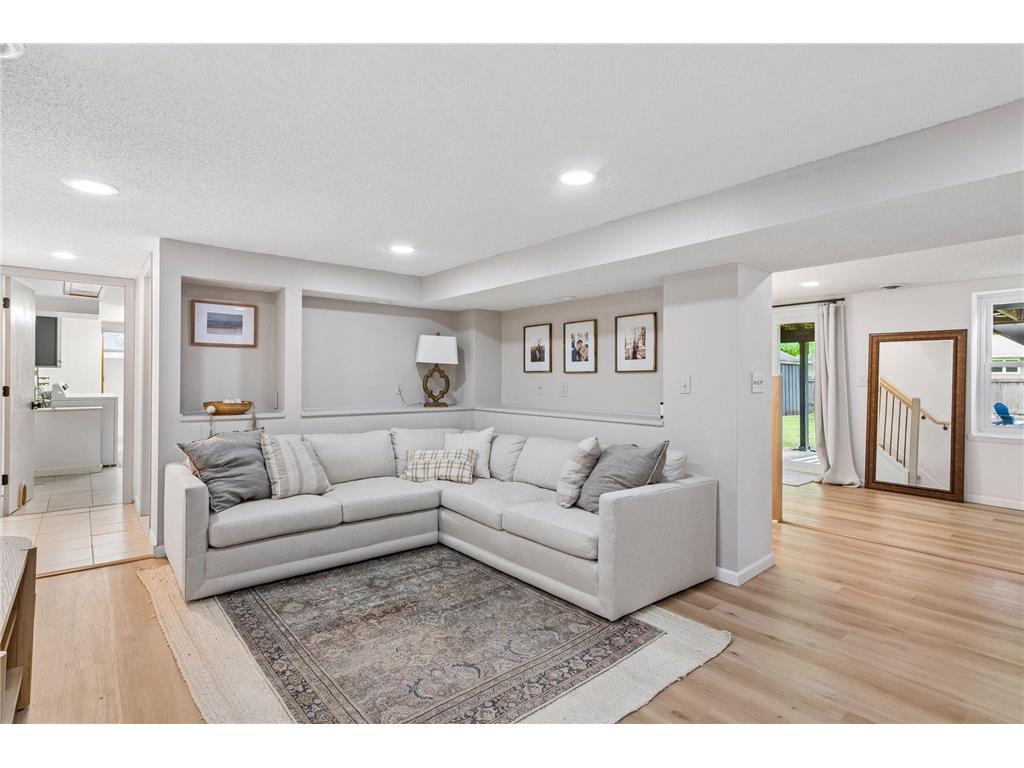 4816 Nevada Avenue N Crystal MN 55428 7060070 image16