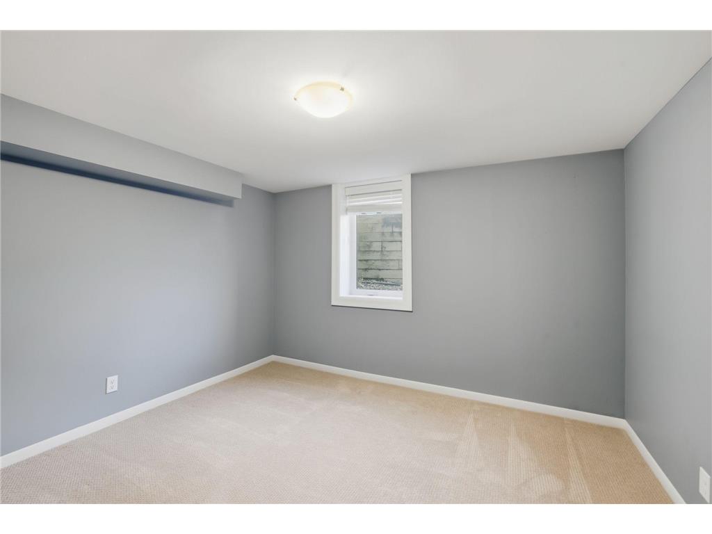 4816 Overlook Drive Bloomington MN 55437 6798766 image23