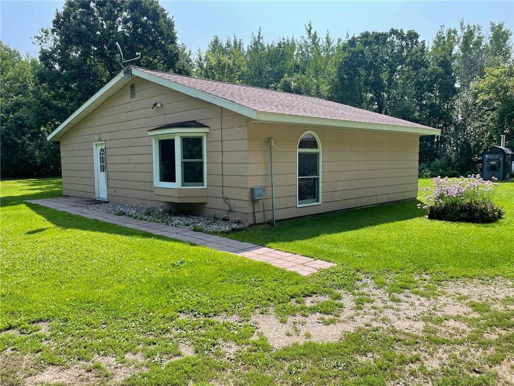 48180 325th Street Enstrom Twp MN 56756 6414773 image1