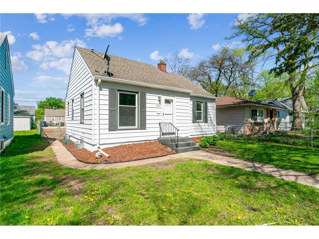 4819 Aldrich Avenue N Minneapolis MN 55430 6533020 image1