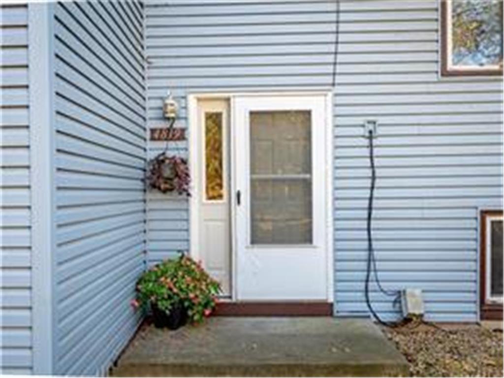 4819 Grenwich Way N Oakdale MN 55128 6821832 image3