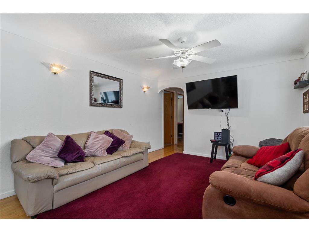 4819 Hampshire Avenue N Crystal MN 55428 6824365 image7