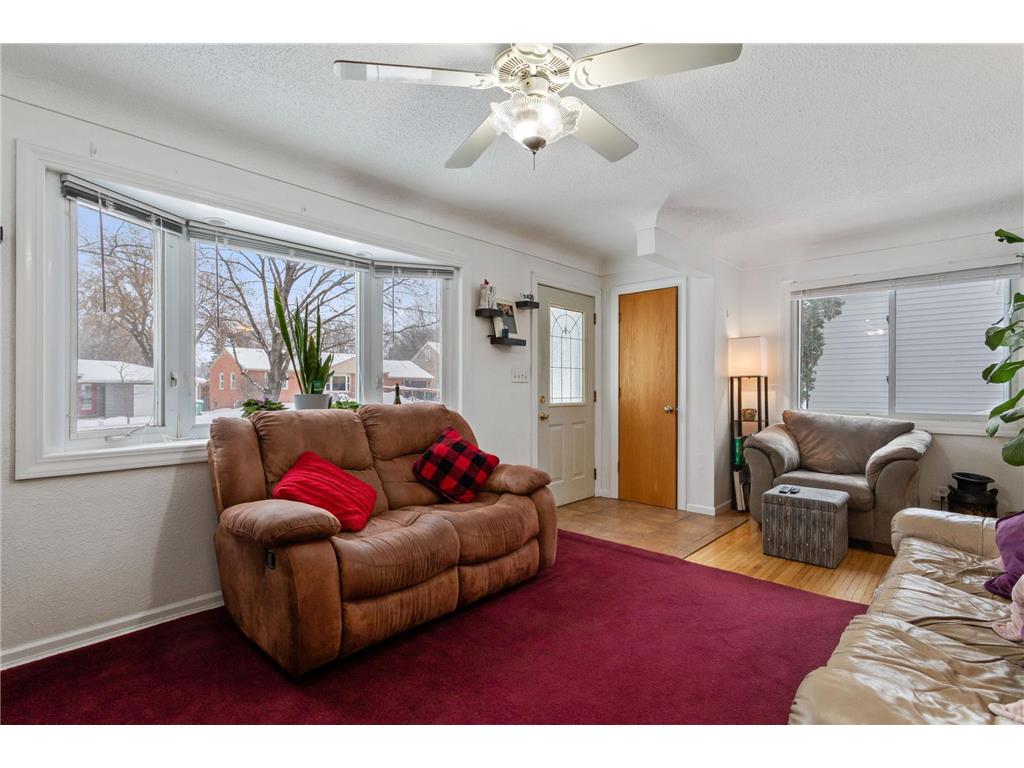 4819 Hampshire Avenue N Crystal MN 55428 6824365 image8