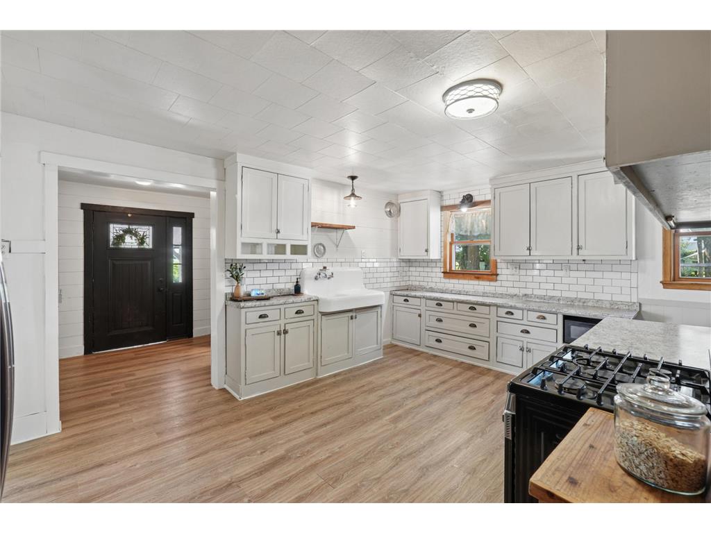 482 115th Avenue Clayton WI 54001 7092988 image3