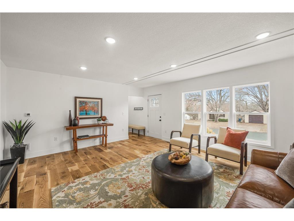 4820 2 1/2 Street NE Fridley MN 55421 6564343 image1