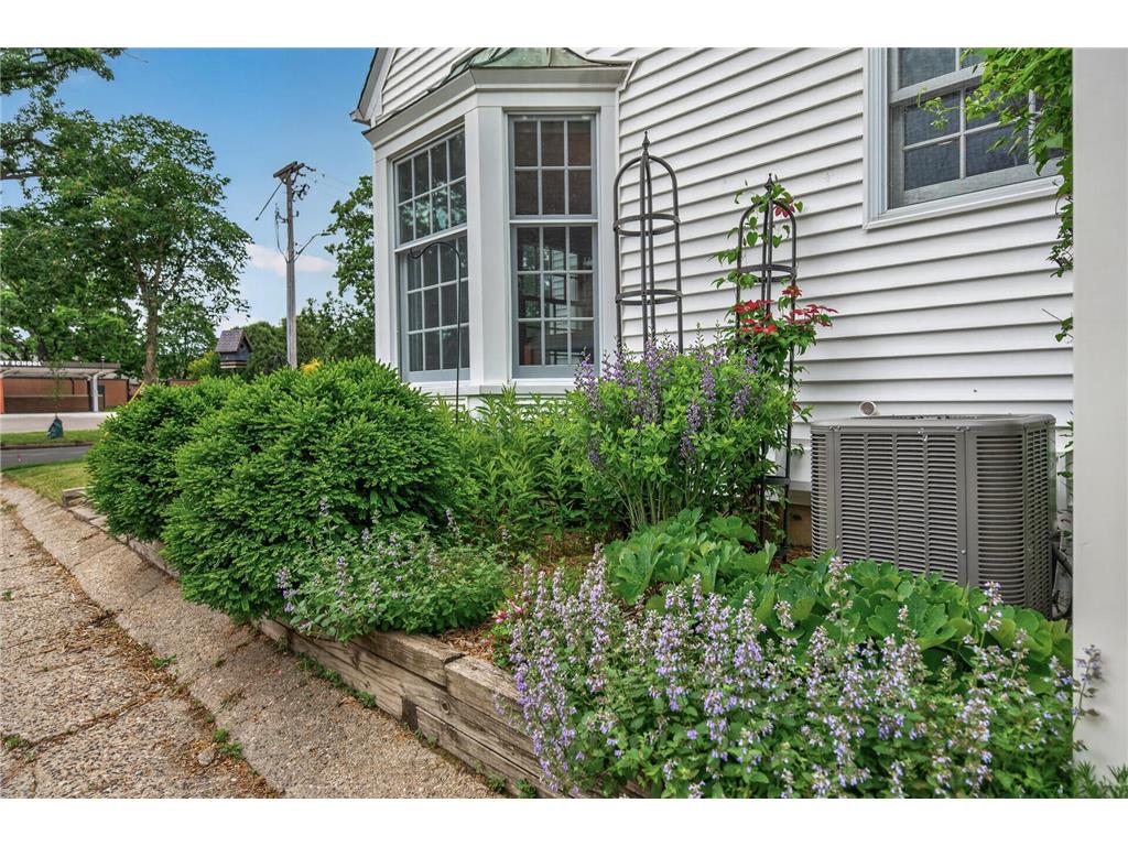 4820 Dowling Street Minneapolis MN 55406 7076699 image27
