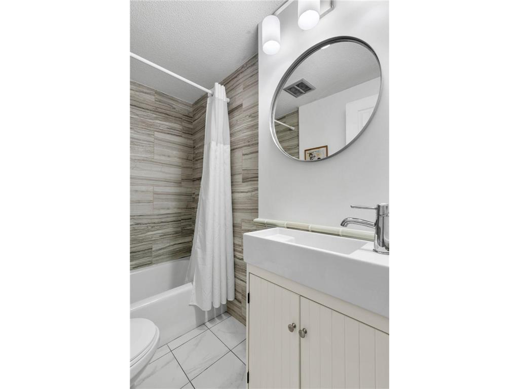 4820 Park Commons Drive #21 Saint Louis Park MN 55416 7029022 image11