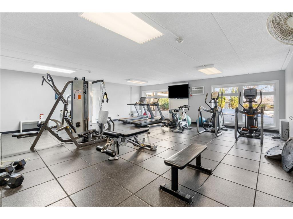 4820 Park Commons Drive #21 Saint Louis Park MN 55416 7029022 image26