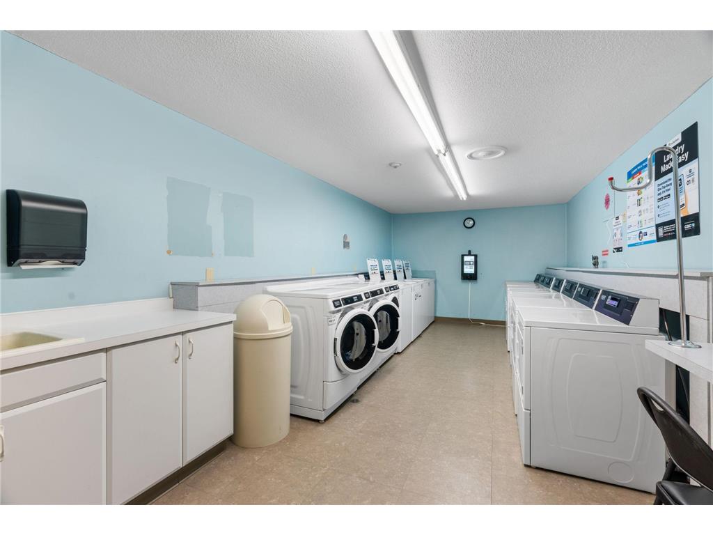 4820 Park Commons Drive #21 Saint Louis Park MN 55416 7029022 image27