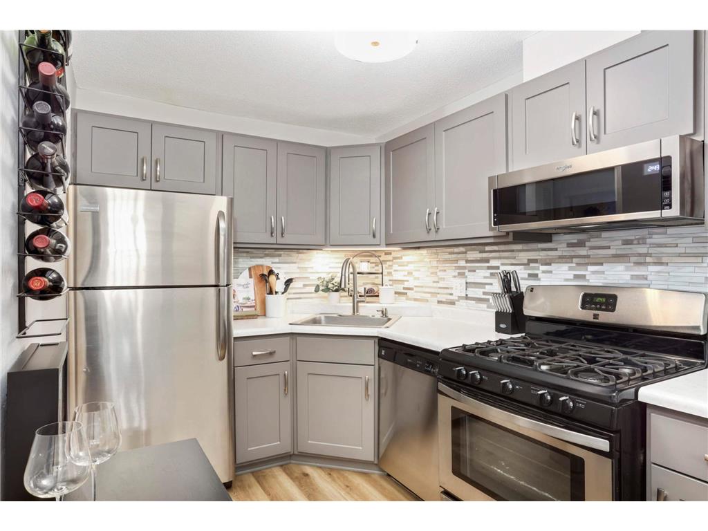 4820 Park Commons Drive #336 Saint Louis Park MN 55416 6469722 image1