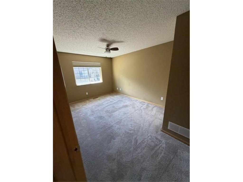 4820 Underwood Lane N #E Plymouth MN 55442 7073946 image18
