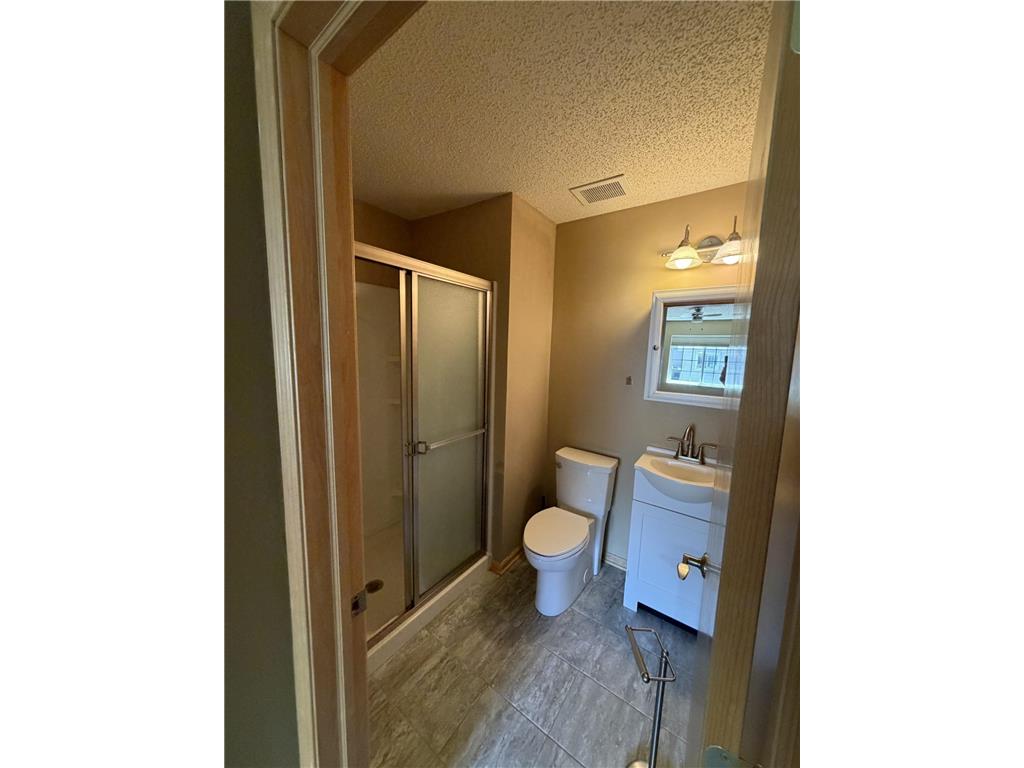 4820 Underwood Lane N #E Plymouth MN 55442 7073946 image19