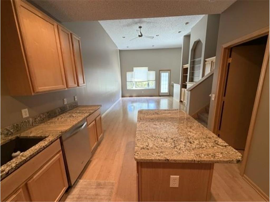 4820 Underwood Lane N #E Plymouth MN 55442 7073946 image3