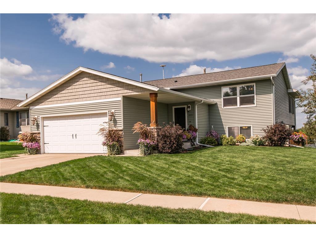 4821 Valley Drive NW, Rochester, MN, 55901 MLS 6233678 Edina Realty