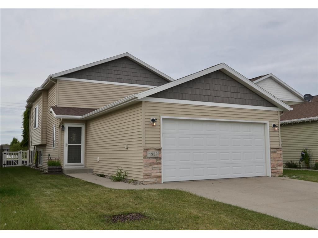 4823 50th Avenue S Fargo ND 58104 7096854 image1